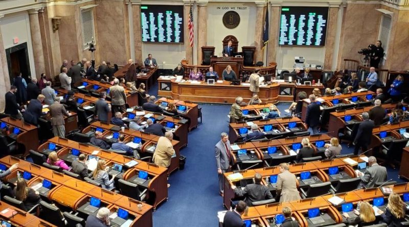 Bill to Remove Required Lunch Breaks and Rest Periods for Kentucky Employees Sparks Debate