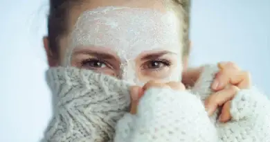 Winter Skin Care Essentials: Keeping Pakistani Skin Hydrated and Soft